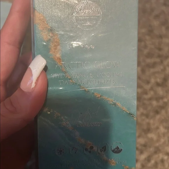 Below Zero Arctic Glow Set - Picture 4 of 4